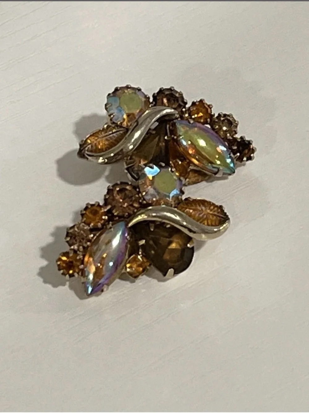 Vintage RARE Kramer New York SIGNED Clip On Earrings